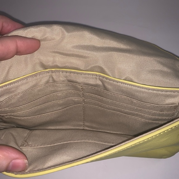 Beautiful X-Large Coach Wristlet Chartreuse color - Picture 3 of 4